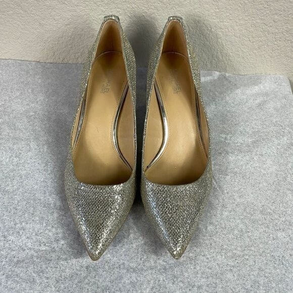 Michael Michael Kors Silver Glitter Flex Pointed Toe Kitten Heels Pumps Sz 6.5 - Picture 3 of 12
